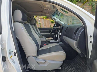 2015 Toyota Sequoia SR5 – miniatura 19