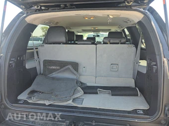 2015 Toyota Sequoia SR5 - miniatura 17