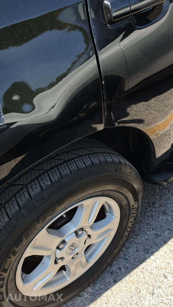 2015 Toyota Sequoia SR5 - miniatura 26