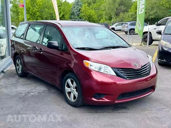 2015 Toyota Sienna L 7-Passenger 119.3" WB - miniatura 2