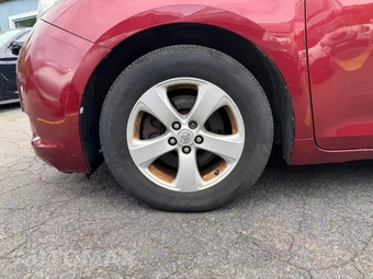 2015 Toyota Sienna L 7-Passenger 119.3" WB - miniatura 34