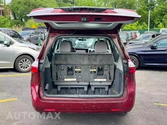 2015 Toyota Sienna L 7-Passenger 119.3" WB - miniatura 7