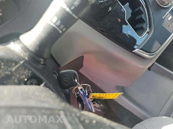 2015 Toyota Sienna L 7-Passenger 119.3" WB - miniatura 8