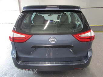 2015 Toyota Sienna L 7-Passenger 119.3" WB - miniatura 5