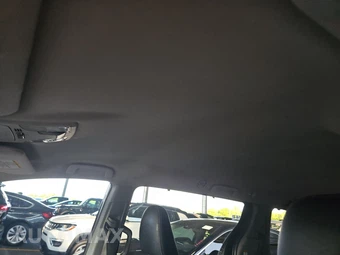 2015 Toyota Sienna LE 8-Passenger 119.3" WB - miniatura 19
