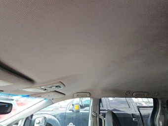 2015 Toyota Sienna LE 8-Passenger 119.3" WB - miniatura 21
