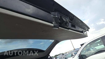 2015 Toyota Sienna LE 8-Passenger 119.3" WB - miniatura 34