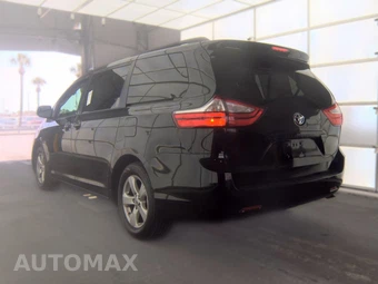 2015 Toyota Sienna LE 8-Passenger 119.3" WB - miniatura 8