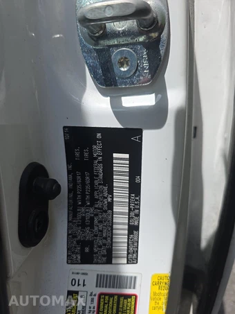 2015 Toyota Sienna LE 8-Passenger 119.3" WB – miniatura 15