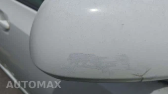 2015 Toyota Sienna LE 8-Passenger 119.3" WB – miniatura 23