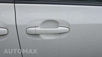 2015 Toyota Sienna LE 8-Passenger 119.3" WB – miniatura 31