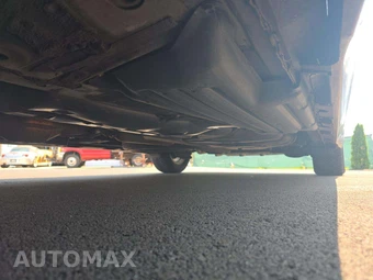 2015 Toyota Sienna LE 8-Passenger 119.3" WB - miniatura 7
