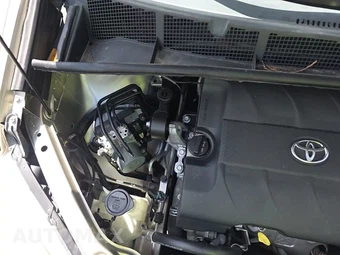 2015 Toyota Sienna LE 8-Passenger 119.3" WB - miniatura 34