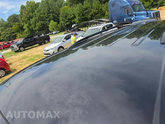 2015 Toyota Sienna LE 8-Passenger 119.3" WB - miniatura 12
