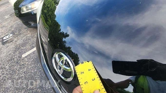 2015 Toyota Sienna LE 8-Passenger 119.3" WB - miniatura 26