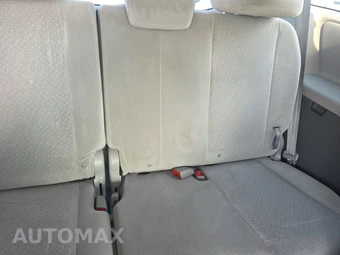 2015 Toyota Sienna LE 8-Passenger 119.3" WB - miniatura 14