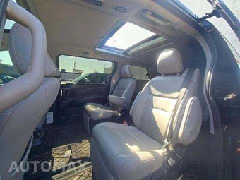 2015 Toyota Sienna Limited 7-Passenger 119.3" WB - miniatura 13