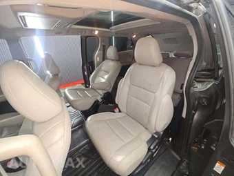 2015 Toyota Sienna Limited Premium 7-Passenger 119.3" WB - miniatura 10