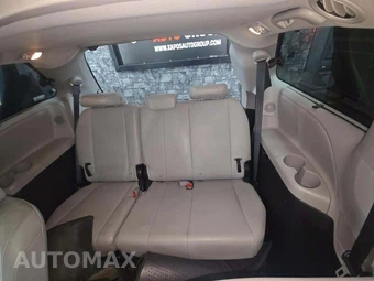 2015 Toyota Sienna Limited Premium 7-Passenger 119.3" WB - miniatura 11