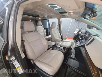 2015 Toyota Sienna Limited Premium 7-Passenger 119.3" WB - miniatura 16