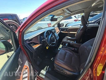 2015 Toyota Sienna Limited Premium 7-Passenger 119.3" WB - miniatura 7
