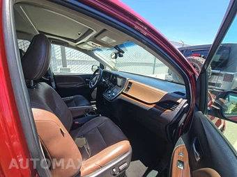 2015 Toyota Sienna Limited Premium 7-Passenger 119.3" WB - miniatura 8