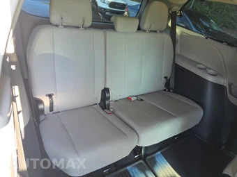 2015 Toyota Sienna Limited Premium 7-Passenger 119.3" WB - miniatura 14