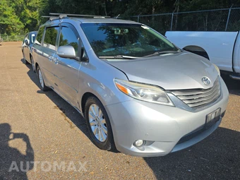 2015 Toyota Sienna Limited Premium 7-Passenger 119.3" WB - miniatura 3