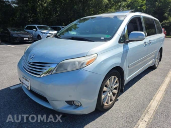 2015 Toyota Sienna Limited Premium 7-Passenger 119.3" WB