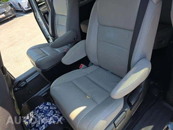 2015 Toyota Sienna Limited Premium 7-Passenger 119.3" WB - miniatura 27