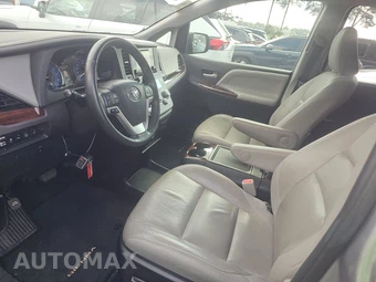 2015 Toyota Sienna Limited Premium 7-Passenger 119.3" WB - miniatura 7