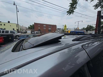 2015 Toyota Sienna SE 8-Passenger 119.3" WB - miniatura 12