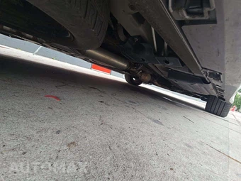2015 Toyota Sienna SE 8-Passenger 119.3" WB - miniatura 18