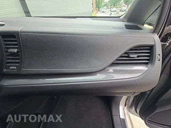 2015 Toyota Sienna SE 8-Passenger 119.3" WB - miniatura 20