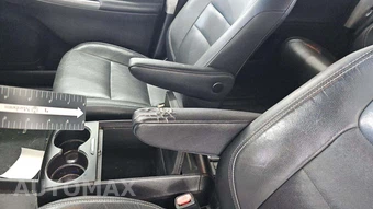 2015 Toyota Sienna SE 8-Passenger 119.3" WB - miniatura 26