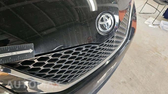 2015 Toyota Sienna SE 8-Passenger 119.3" WB - miniatura 39
