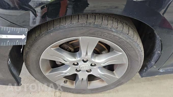 2015 Toyota Sienna SE 8-Passenger 119.3" WB - miniatura 40