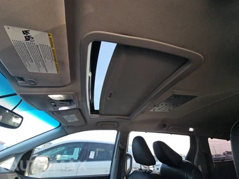 2015 Toyota Sienna SE 8-Passenger 119.3" WB - miniatura 19