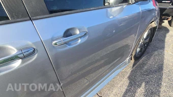 2015 Toyota Sienna SE 8-Passenger 119.3" WB - miniatura 31