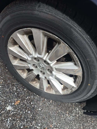 2015 Toyota Sienna XLE 7-Passenger 119.3" WB - miniatura 31