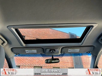 2015 Toyota Sienna XLE 8-Passenger 119.3" WB - miniatura 13
