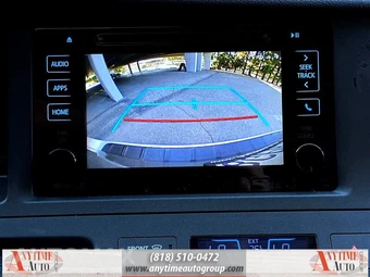 2015 Toyota Sienna XLE 8-Passenger 119.3" WB - miniatura 18