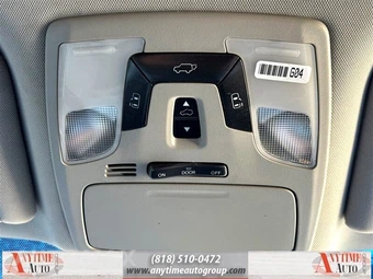 2015 Toyota Sienna XLE 8-Passenger 119.3" WB - miniatura 22