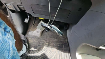2015 Toyota Sienna XLE 8-Passenger 119.3" WB - miniatura 19