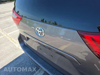 2015 Toyota Sienna XLE 8-Passenger 119.3" WB - miniatura 25