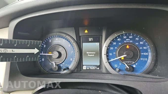 2015 Toyota Sienna XLE 8-Passenger 119.3" WB - miniatura 31