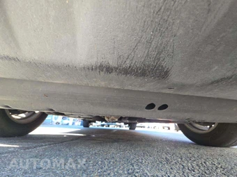 2015 Toyota Sienna XLE 8-Passenger 119.3" WB - miniatura 18
