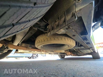 2015 Toyota Sienna XLE 8-Passenger 119.3" WB - miniatura 15
