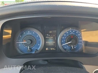 2015 Toyota Sienna XLE Premium 8-Passenger 119.3" WB - miniatura 15