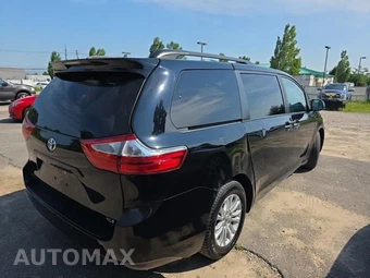 2015 Toyota Sienna XLE Premium 8-Passenger 119.3" WB - miniatura 4